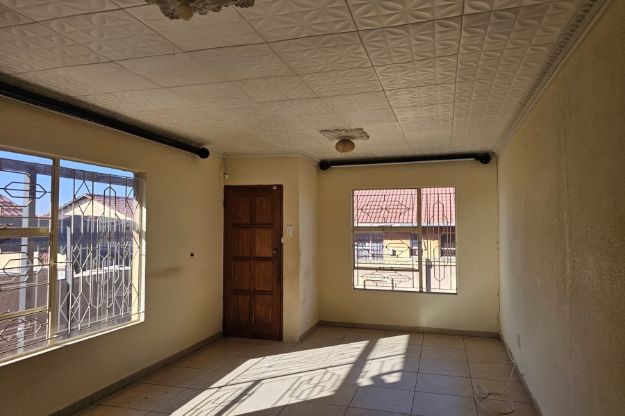 To Let 3 Bedroom Property for Rent in Tlhabane West North West